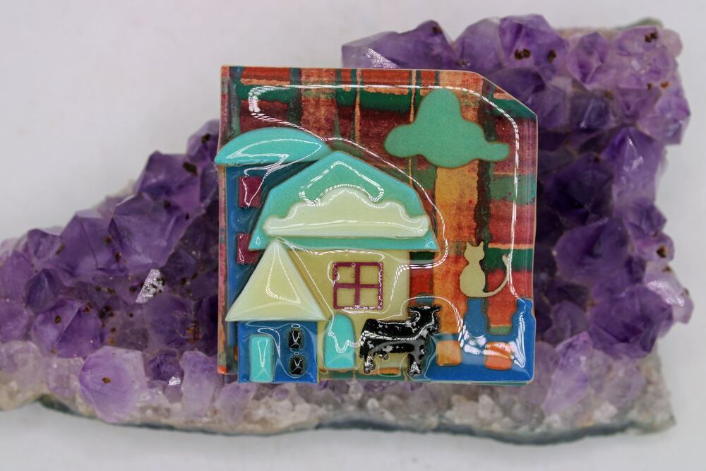 House Pins By Lucinda Farm House